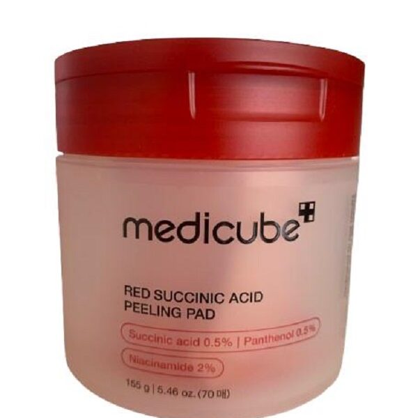 Medicube Red Succinic Acid Peeling Pad